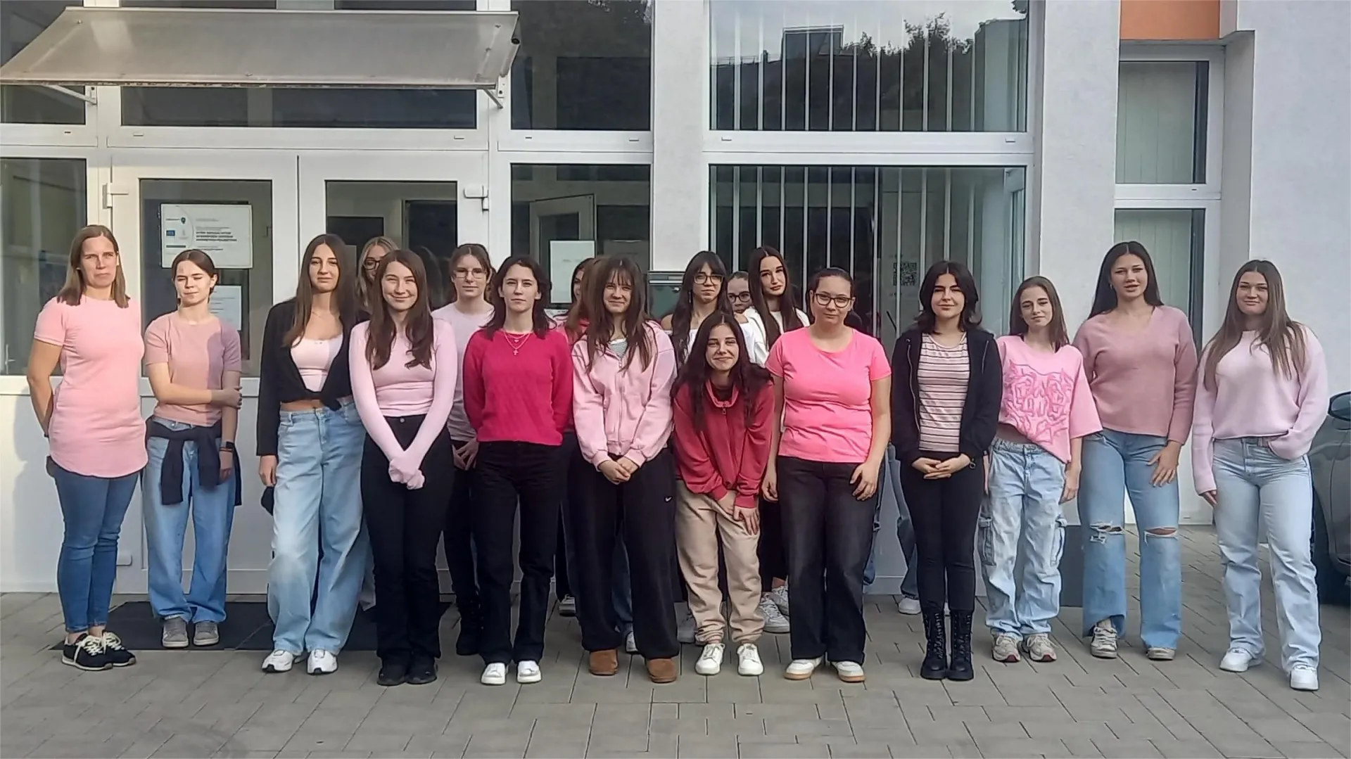 Pink október 3.webp